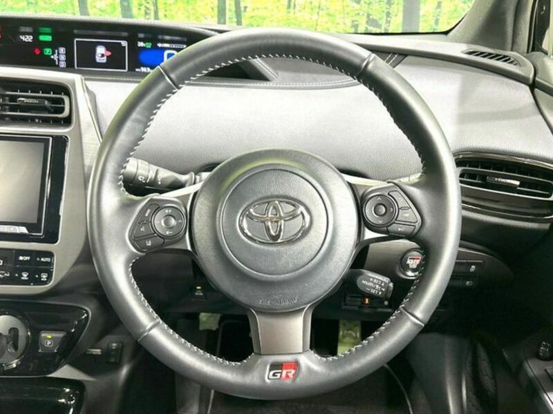 PRIUS PHV