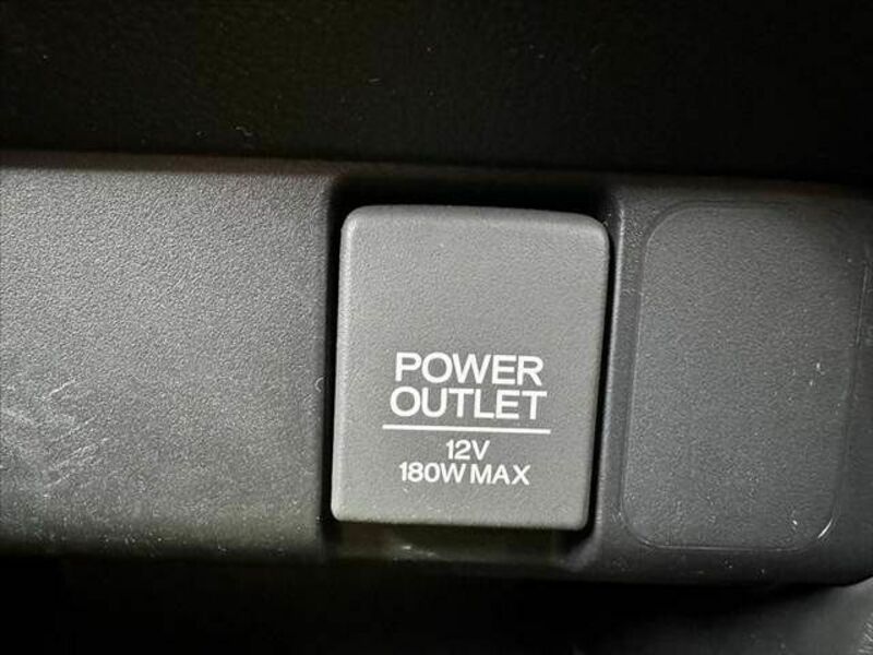 N BOX