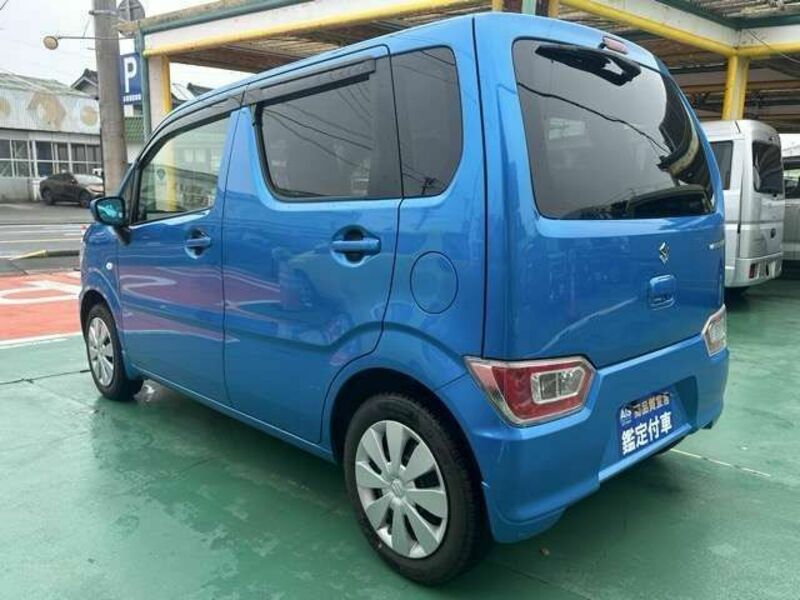 WAGON R