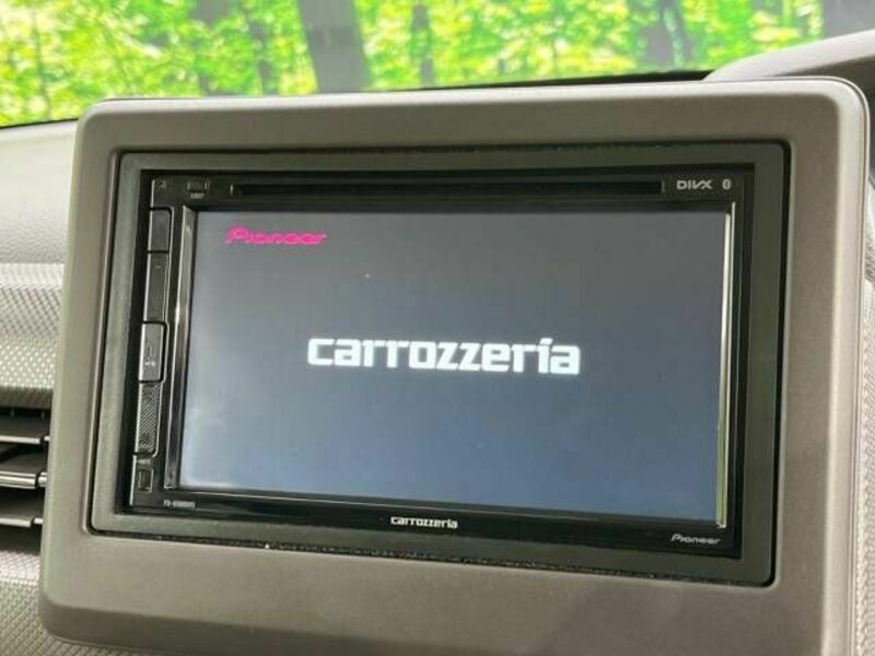 N BOX