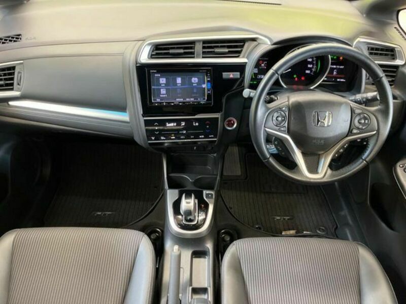 FIT HYBRID