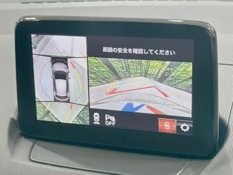 MAZDA2