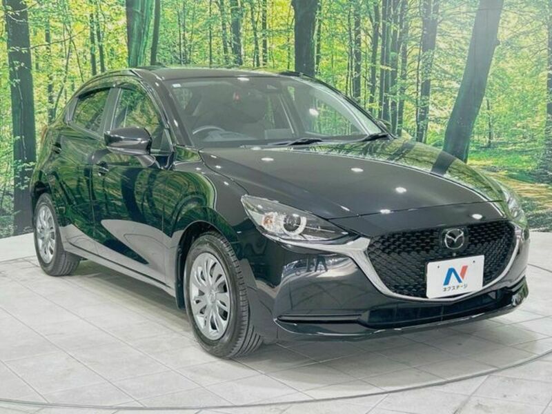 MAZDA2