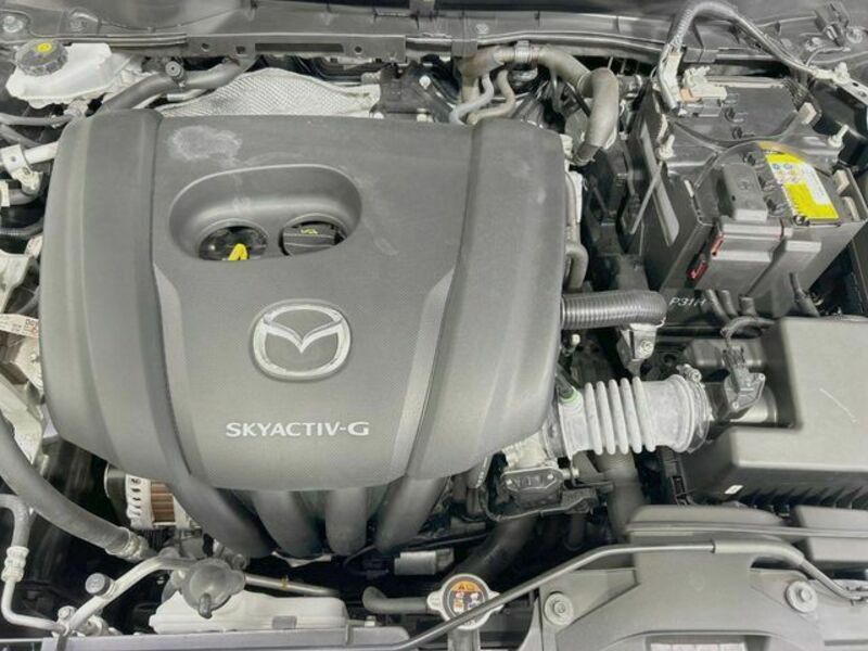 MAZDA2