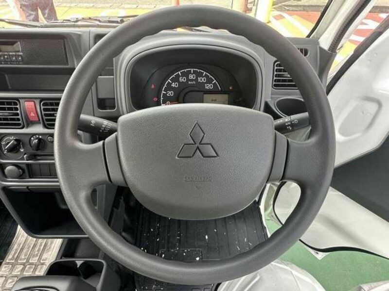 MINICAB TRUCK