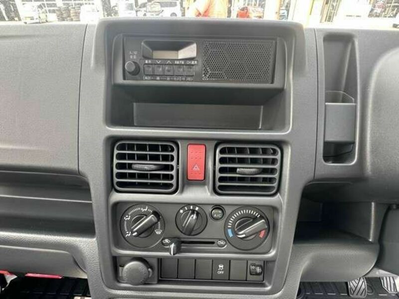 MINICAB TRUCK