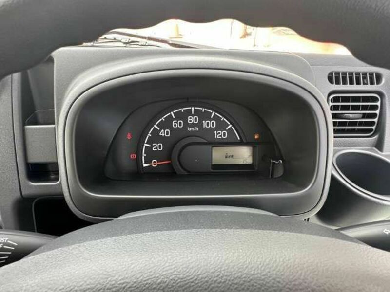 MINICAB TRUCK