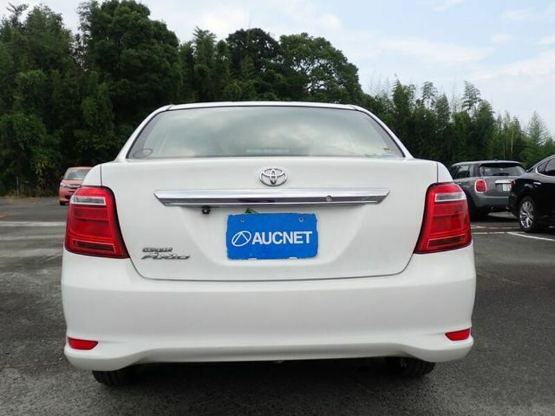 COROLLA AXIO