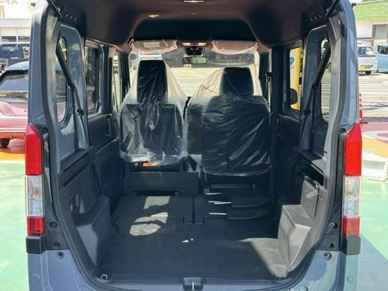 N-VAN