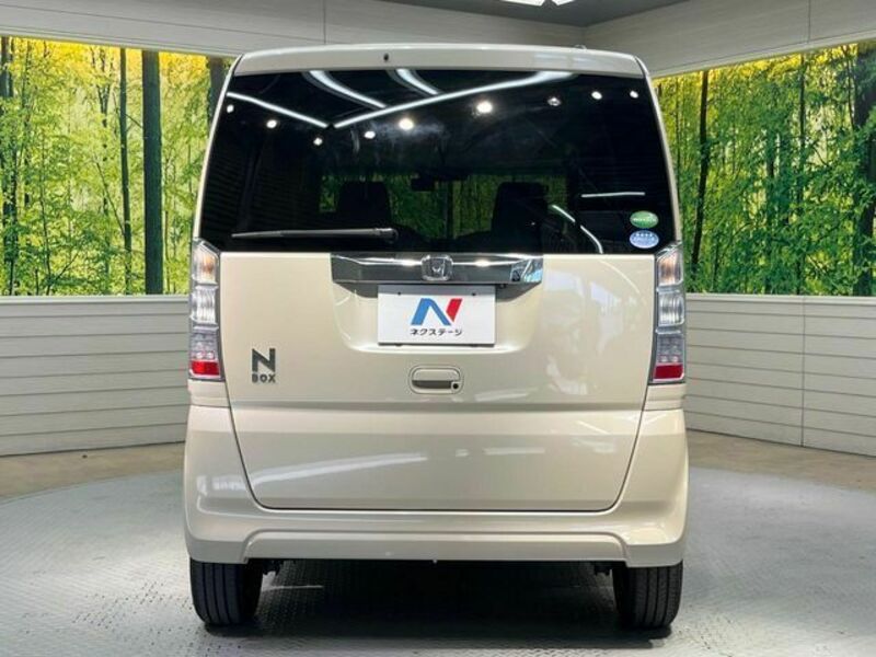 N BOX