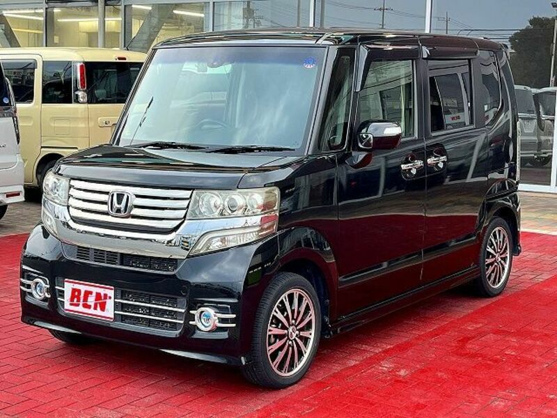 HONDA N BOX CUSTOM