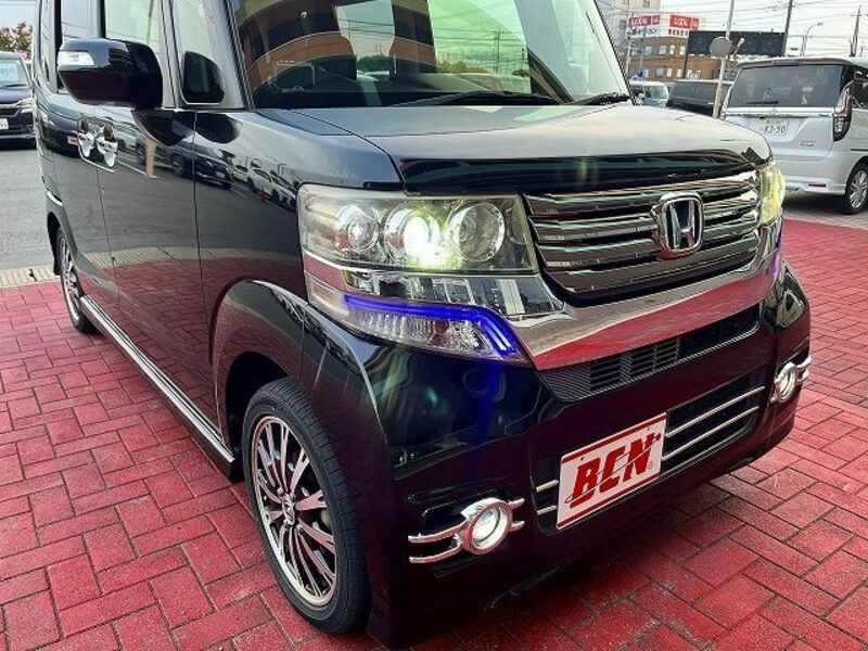 N BOX CUSTOM