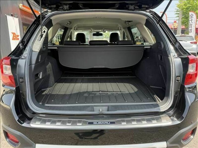 LEGACY OUTBACK