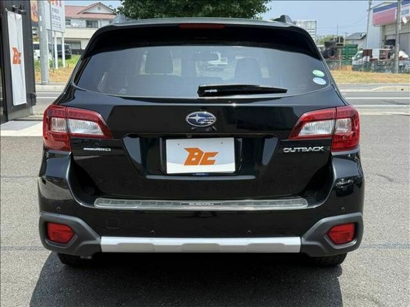 LEGACY OUTBACK
