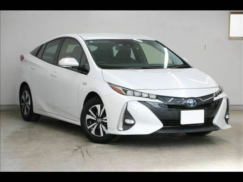 PRIUS PHV