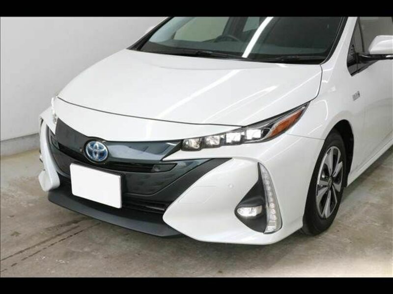 PRIUS PHV
