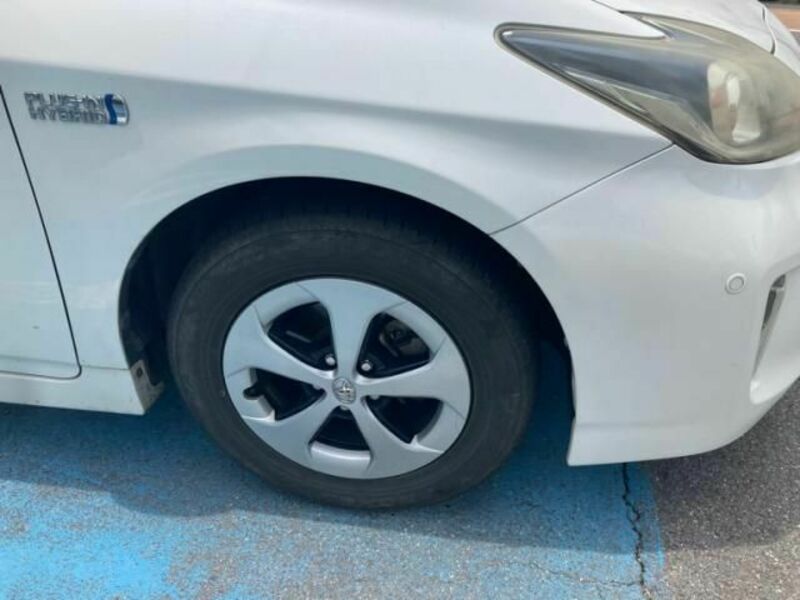 PRIUS PHV