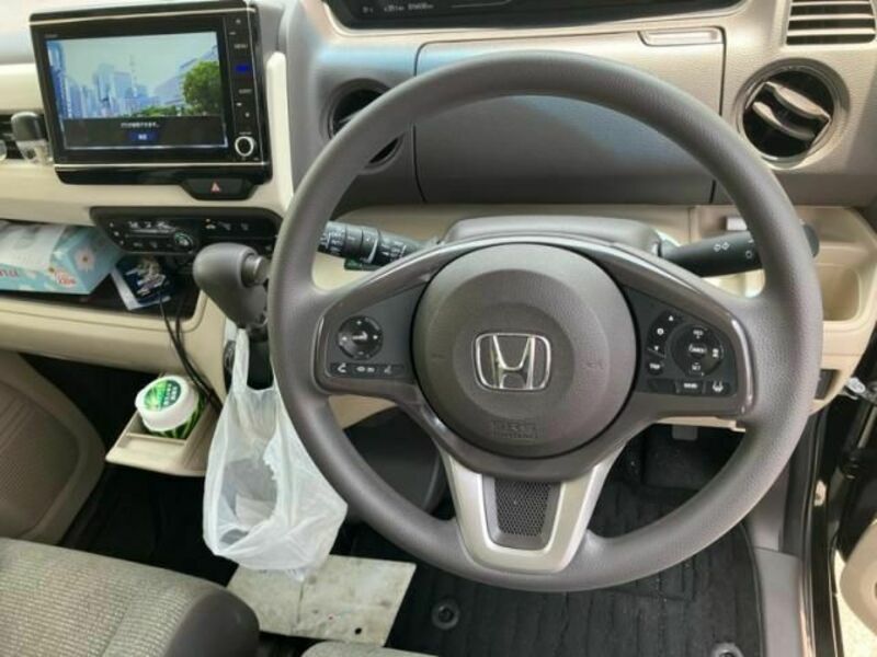 N BOX