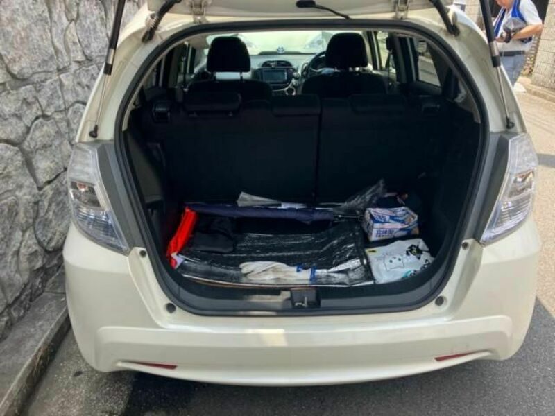 FIT HYBRID