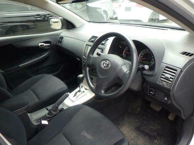 COROLLA FIELDER