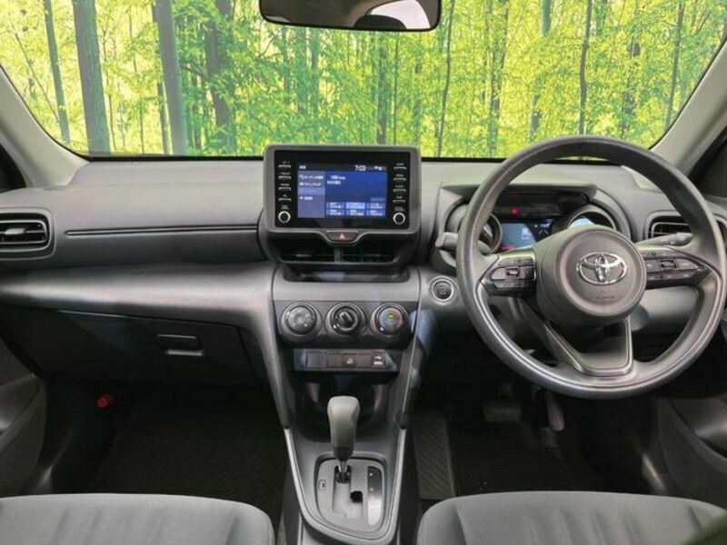 YARIS CROSS