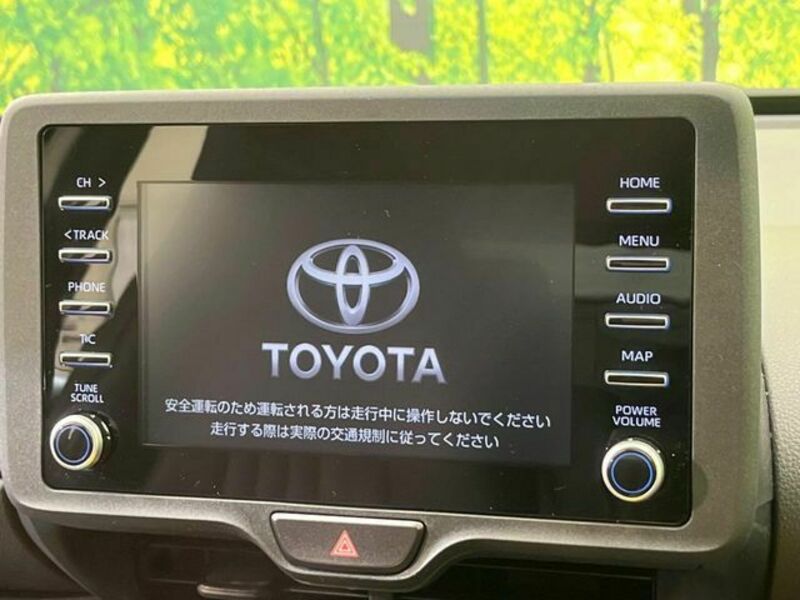 YARIS CROSS