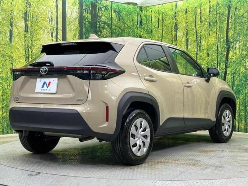 YARIS CROSS