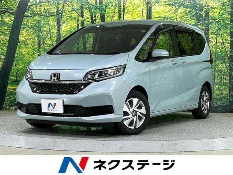 HONDA FREED HYBRID