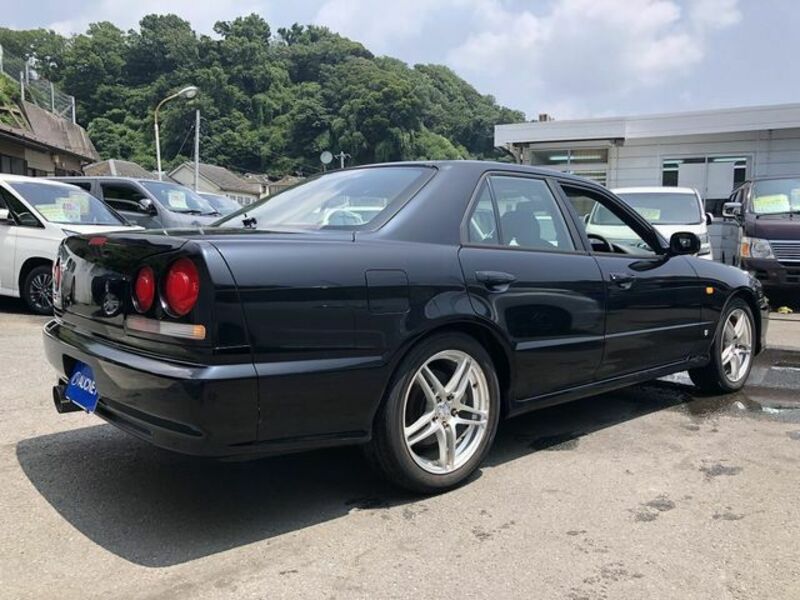 SKYLINE