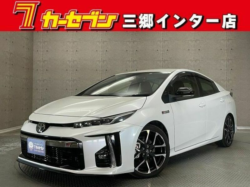 TOYOTA PRIUS PHV