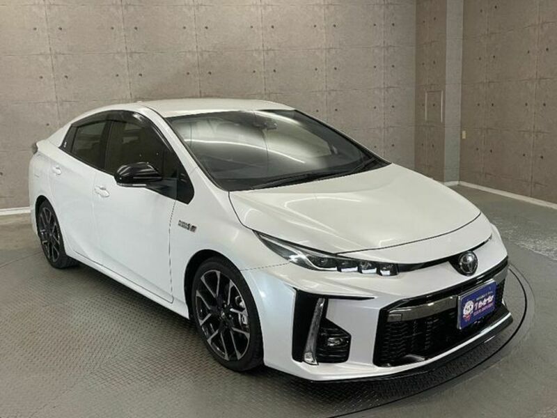PRIUS PHV