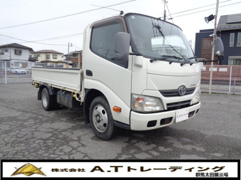 TOYOTA DYNA