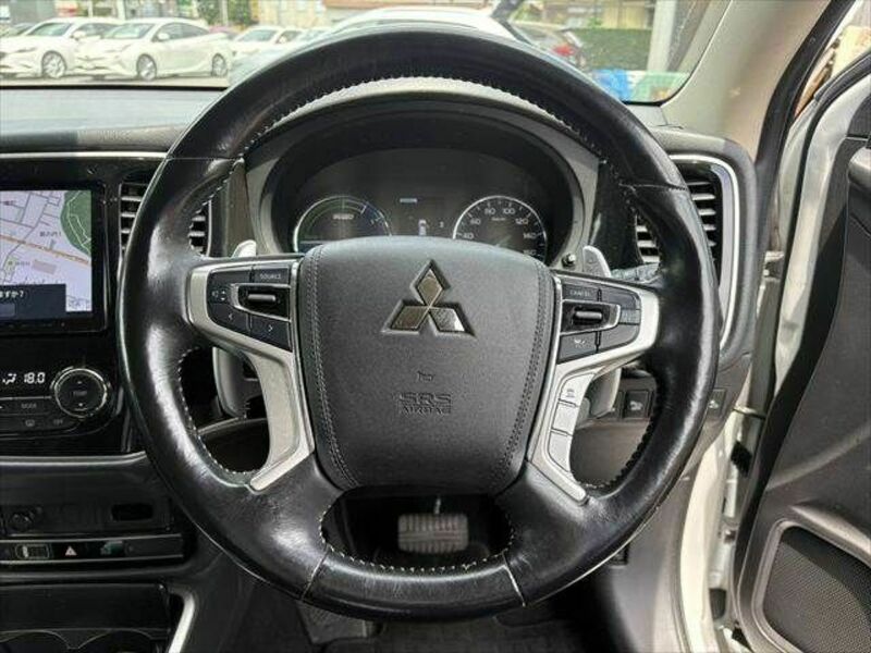 OUTLANDER PHEV