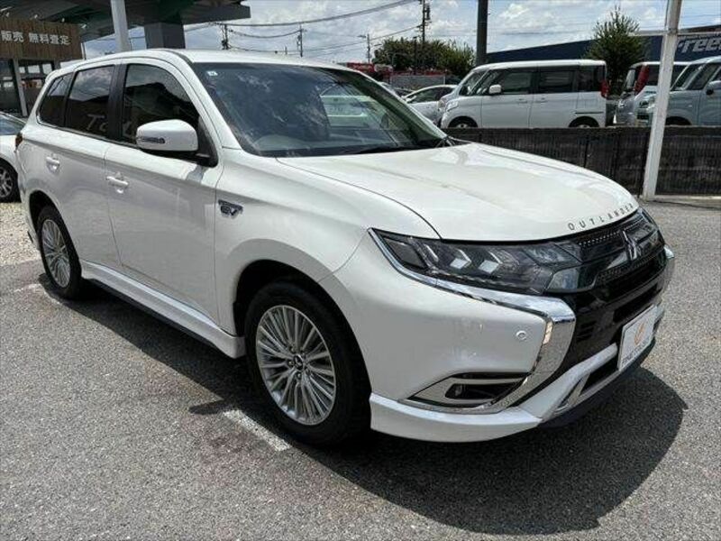 OUTLANDER PHEV