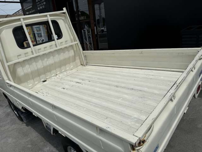 MINICAB TRUCK