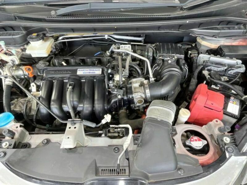FIT HYBRID