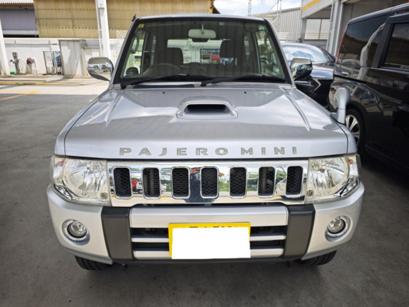 PAJERO MINI