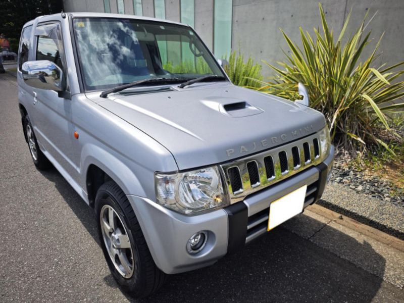 PAJERO MINI