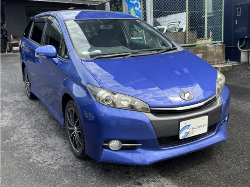 TOYOTA WISH