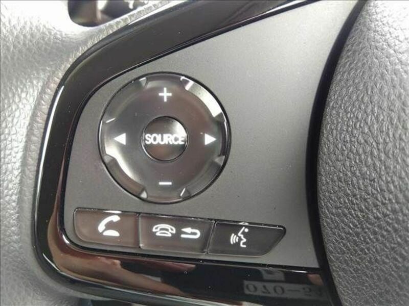 N BOX