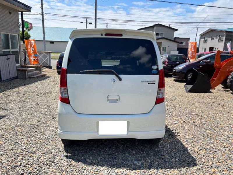 WAGON R