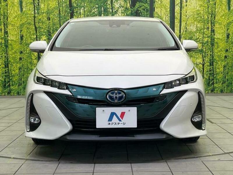 PRIUS PHV