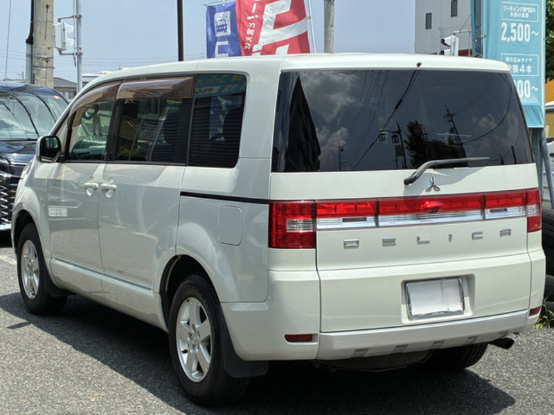 DELICA D5
