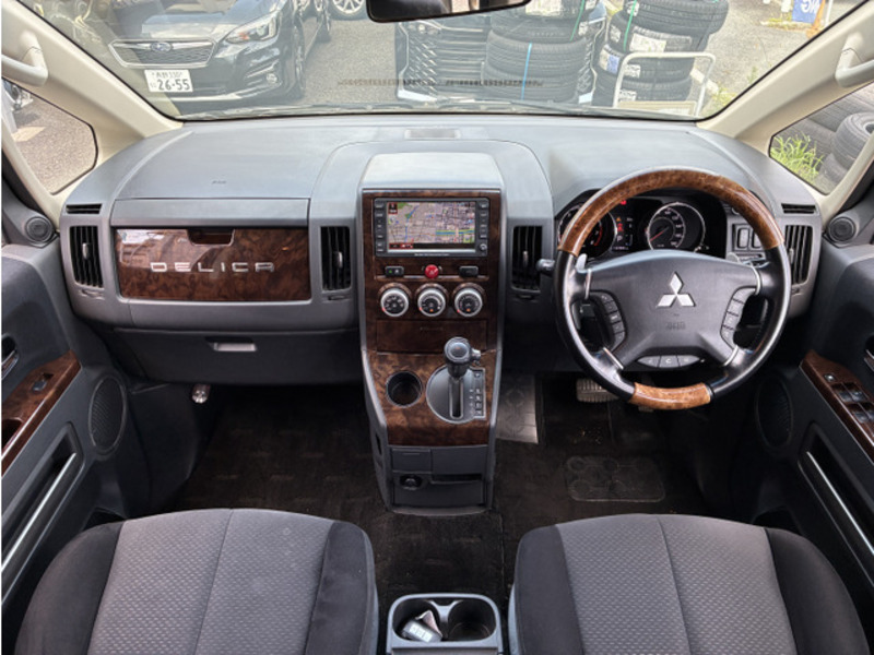 DELICA D5