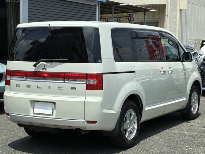 DELICA D5