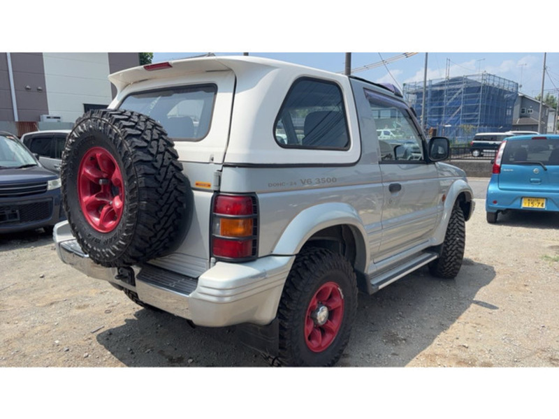 PAJERO