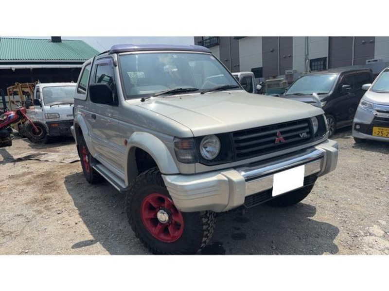 PAJERO-0