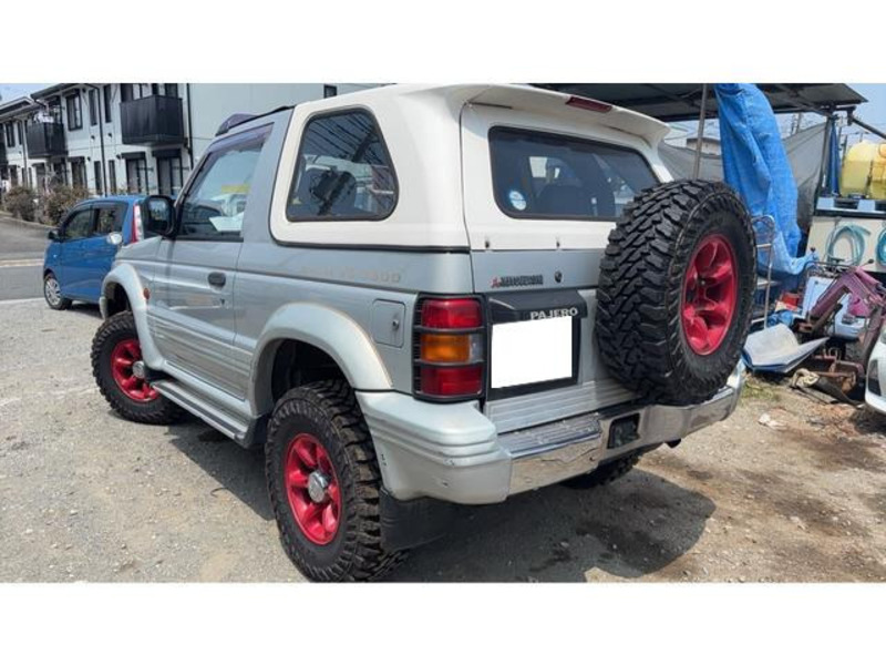 PAJERO