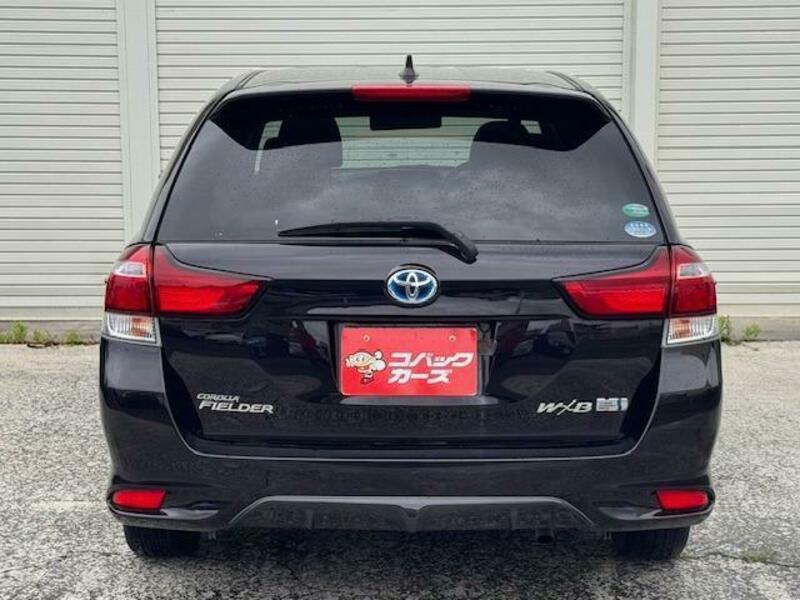 COROLLA FIELDER