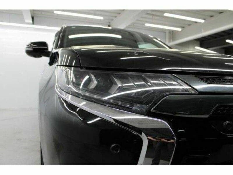 OUTLANDER PHEV